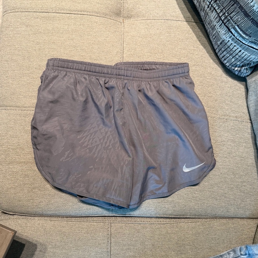 NEW  Womens Nike Light Gray Running Shorts - Size Small